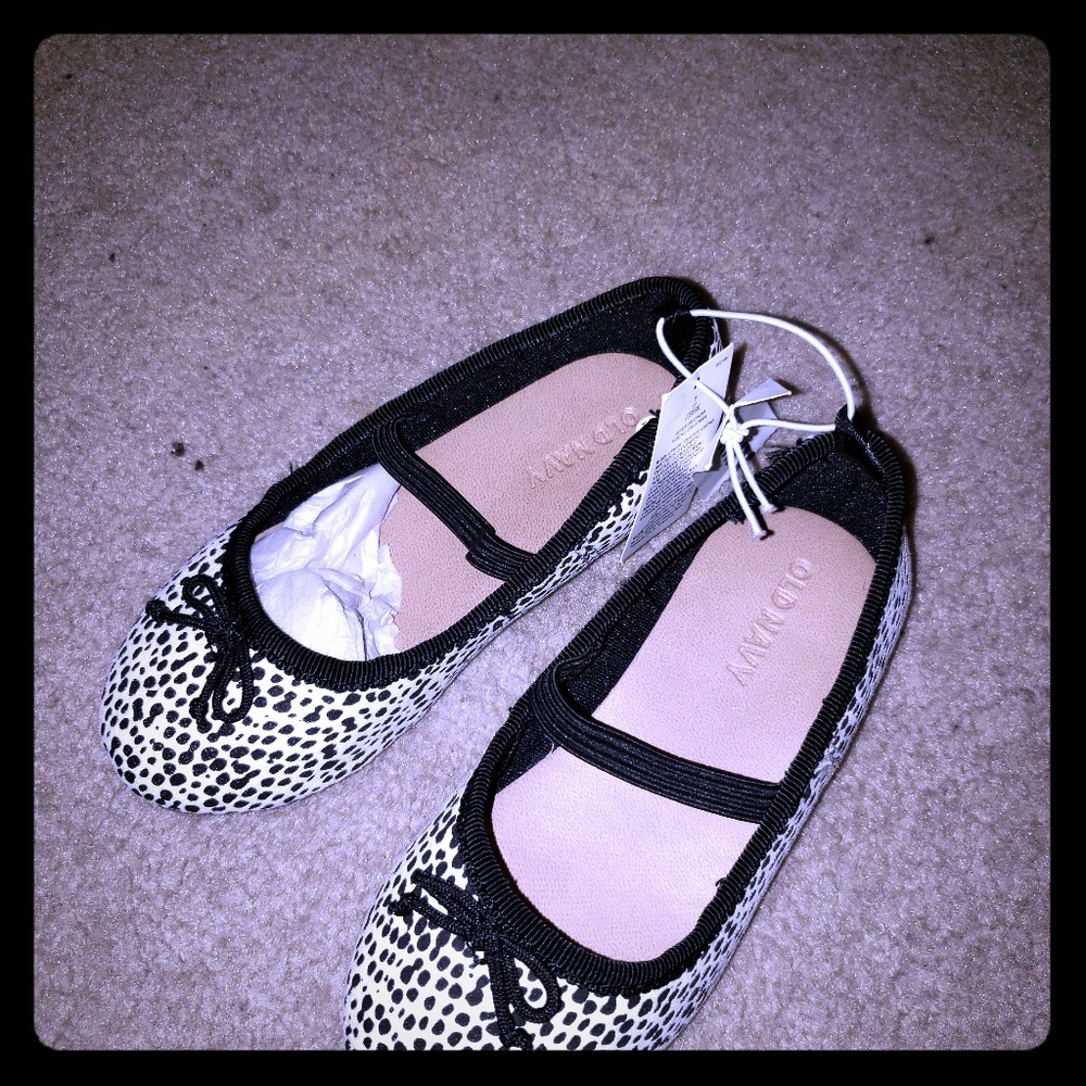 Old navy shoes